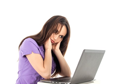 中秋過節(jié)發(fā)月餅禮盒基本是企業(yè)中秋福利的標配？